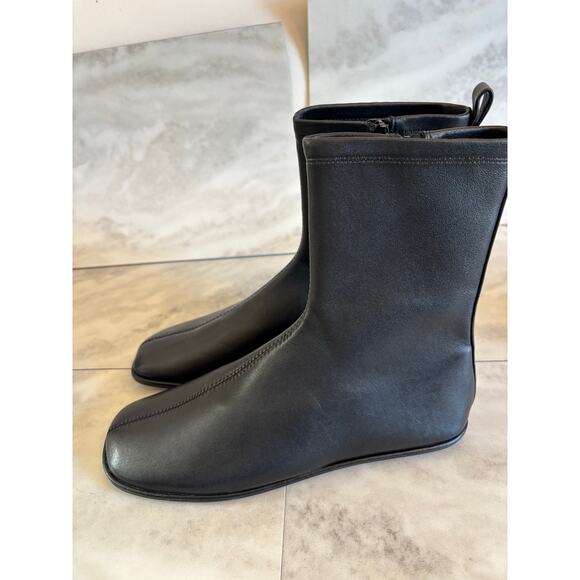 MANGO Women’s Flat Leather Upper Black Ankle Boots Size EUR 38 US 7.5 NEW - Picture 3 of 7